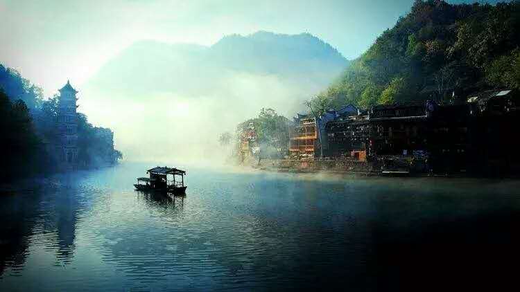 神秘湘西、鳳凰九景汽車(chē)兩日游 神秘湘西、鳳凰九景汽車(chē)兩日游
